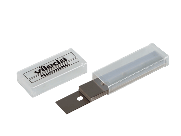 03-window-cleaning-01-evolution-window-cleaning-04-evolution-safety-scraper-safety-scraper-blades-detail-580x435-1