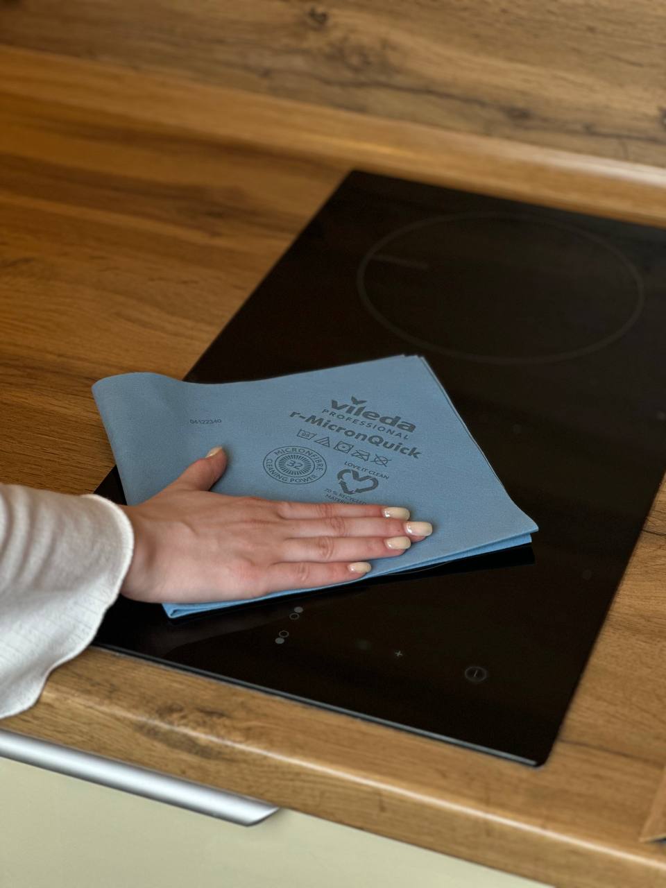 photo_2025-04-24_23-12-30