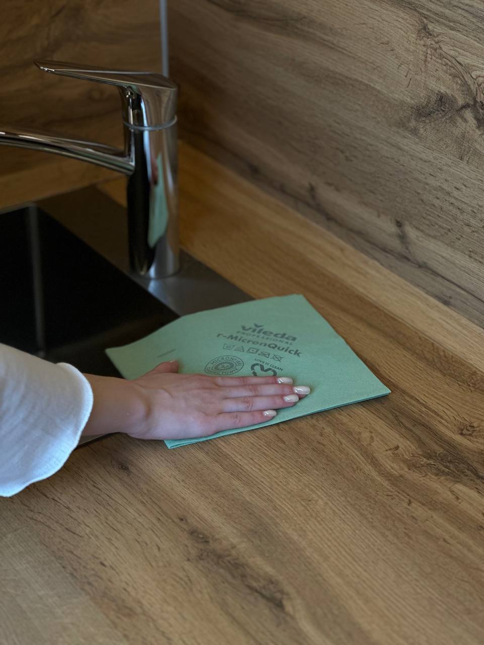 photo_2025-04-24_23-12-33