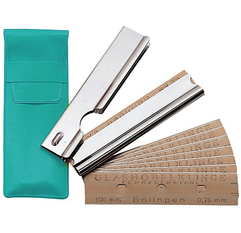 Фото TTS Clip Скребок металлический с 10 сменными лезвиями для клининга SEILOR