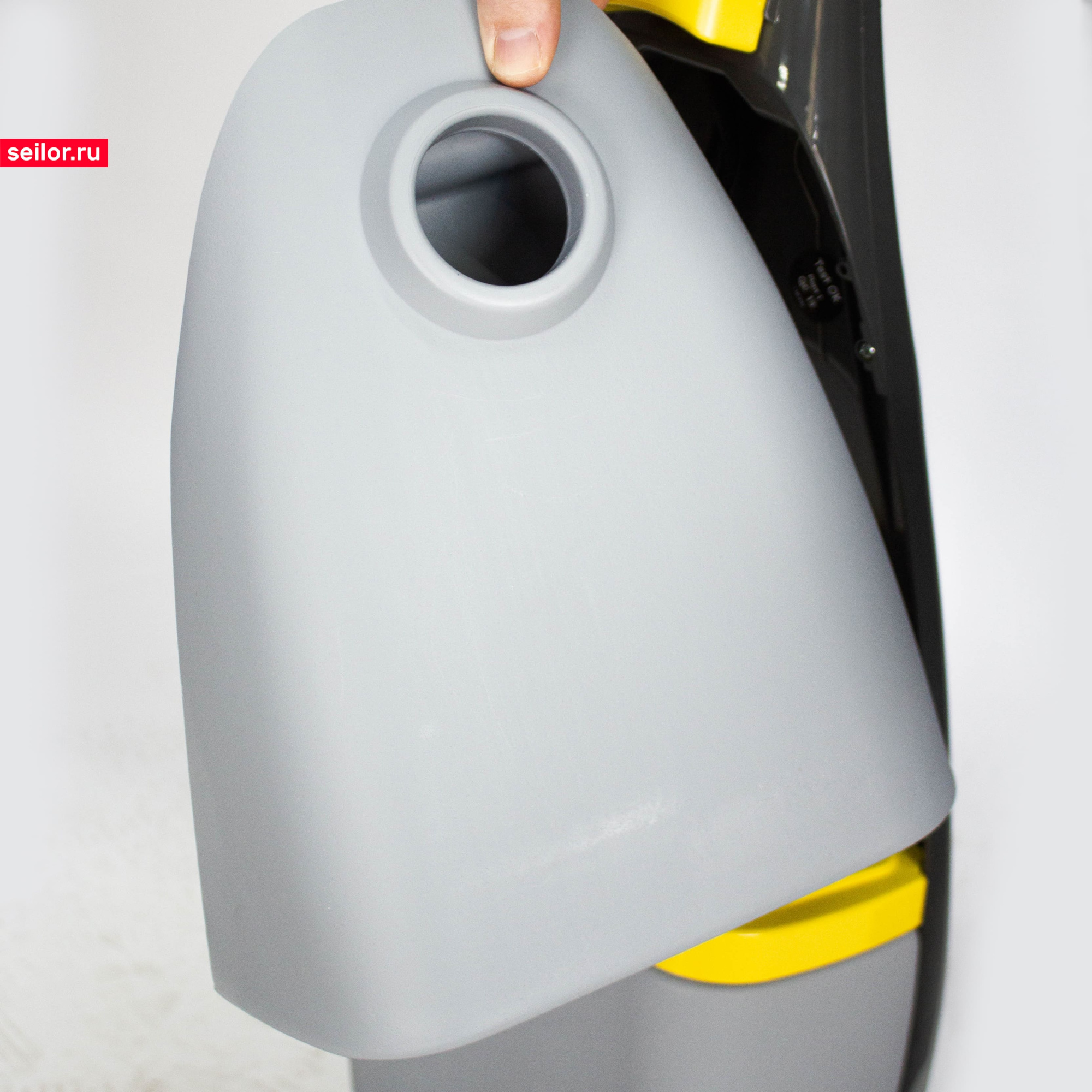 1c52587e16bcf648c190ae6ba55dd0b9